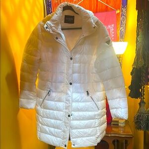 GUESS Women's White Puffer Jacket